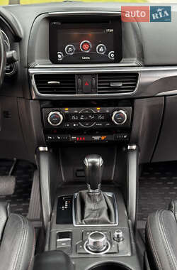 Внедорожник / Кроссовер Mazda CX-5 2015 в 
