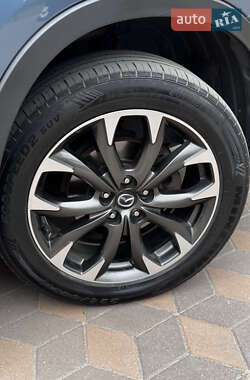 Внедорожник / Кроссовер Mazda CX-5 2015 в 