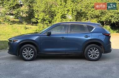 Позашляховик / Кросовер Mazda CX-5 2022 в 