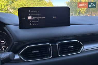 Позашляховик / Кросовер Mazda CX-5 2022 в 