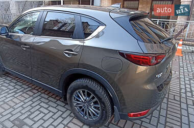Внедорожник / Кроссовер Mazda CX-5 2018 в 