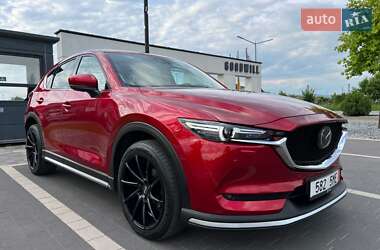 Внедорожник / Кроссовер Mazda CX-5 2018 в 