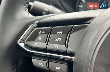 Позашляховик / Кросовер Mazda CX-5 2023 в 