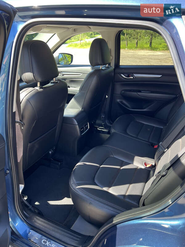 Внедорожник / Кроссовер Mazda CX-5 2022 в Золочеве