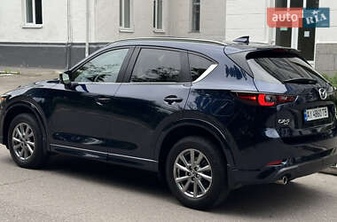 Позашляховик / Кросовер Mazda CX-5 2023 в 