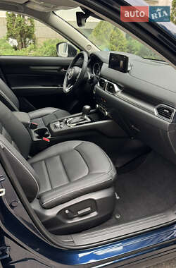 Позашляховик / Кросовер Mazda CX-5 2023 в 