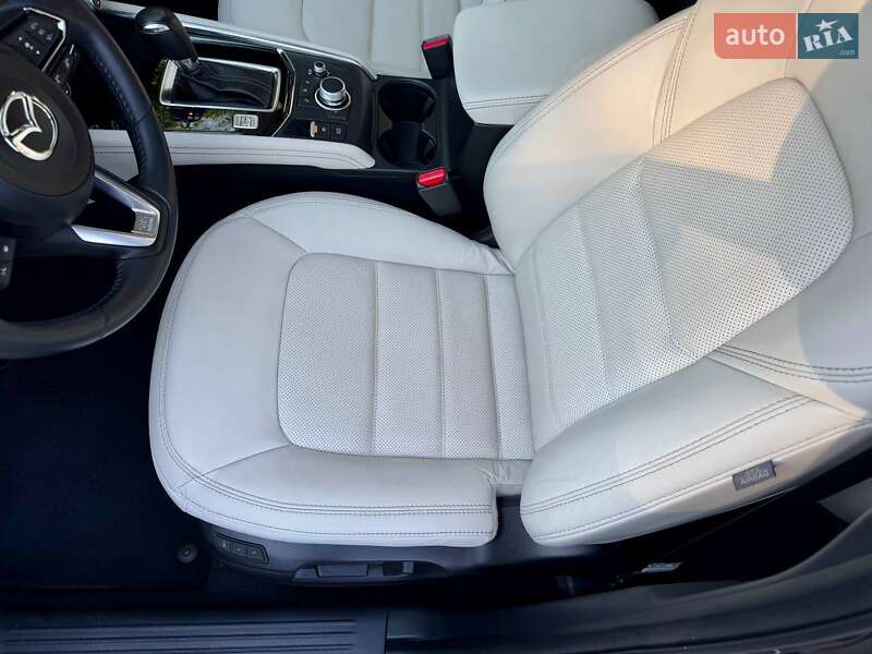 Внедорожник / Кроссовер Mazda CX-5 2022 в Киеве
