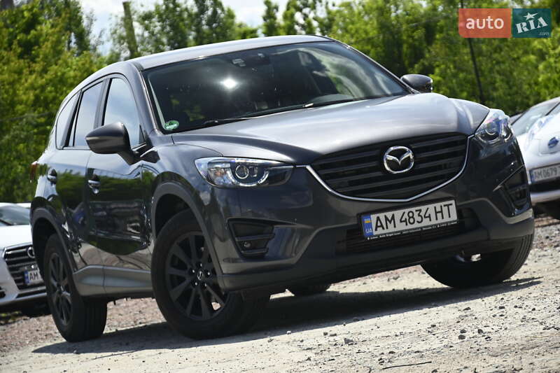 Внедорожник / Кроссовер Mazda CX-5 2016 в 
