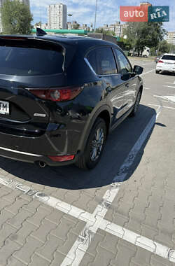 Внедорожник / Кроссовер Mazda CX-5 2018 в 