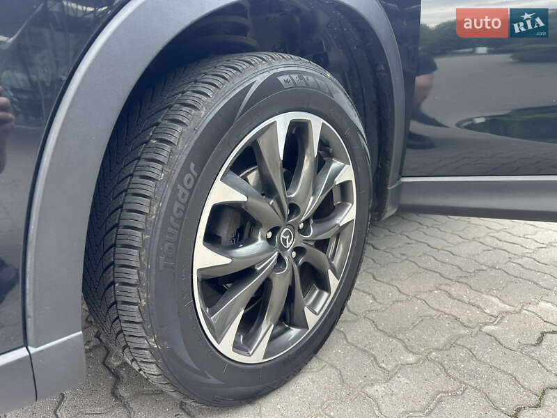 Позашляховик / Кросовер Mazda CX-5 2016 в Луцьку