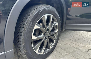 Позашляховик / Кросовер Mazda CX-5 2016 в 