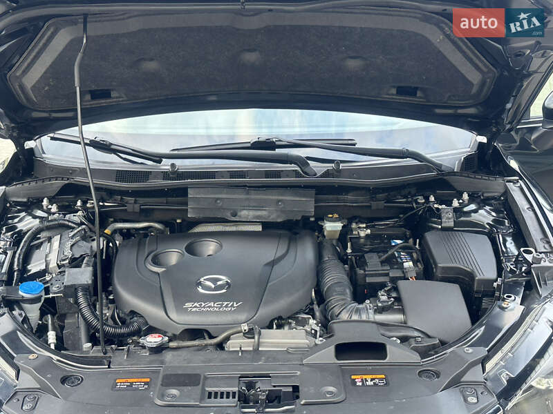 Позашляховик / Кросовер Mazda CX-5 2016 в Луцьку