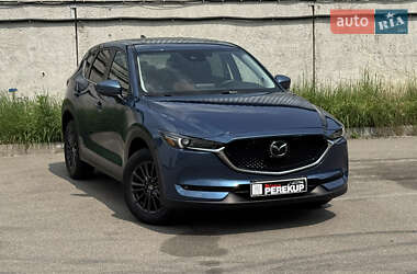Позашляховик / Кросовер Mazda CX-5 2019 в 