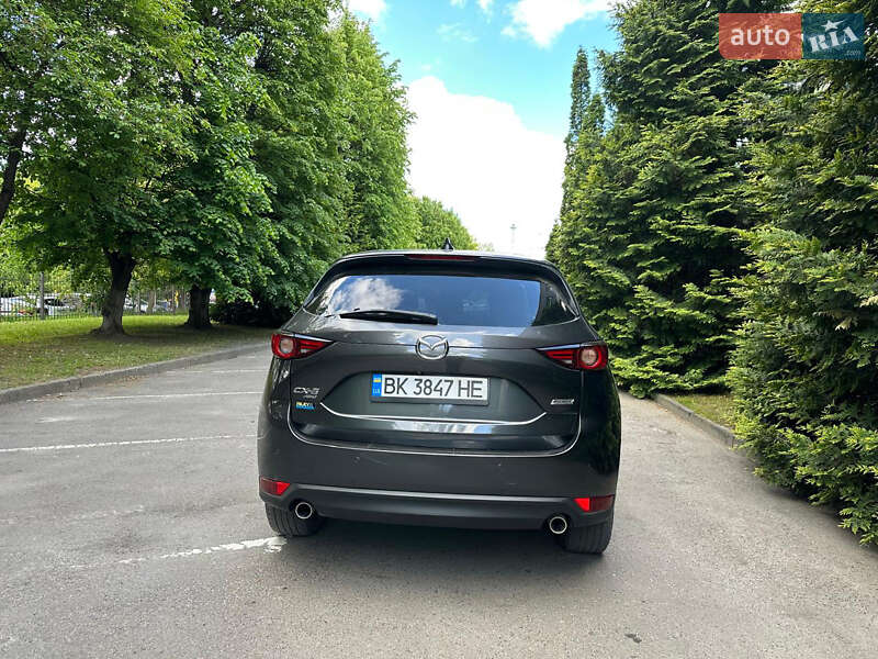 Внедорожник / Кроссовер Mazda CX-5 2018 в Ровно