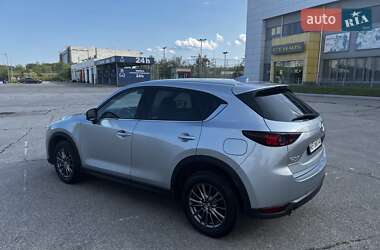 Позашляховик / Кросовер Mazda CX-5 2020 в 