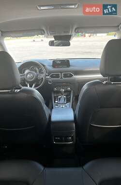 Позашляховик / Кросовер Mazda CX-5 2020 в 