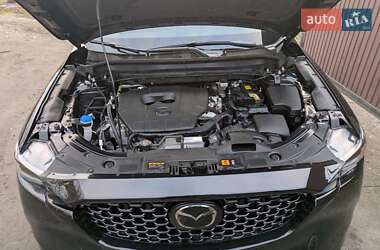 Внедорожник / Кроссовер Mazda CX-5 2023 в 