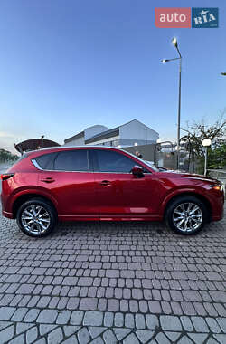 Внедорожник / Кроссовер Mazda CX-5 2024 в 