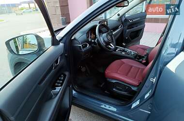 Внедорожник / Кроссовер Mazda CX-5 2024 в 