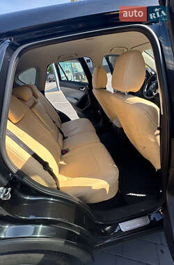 Внедорожник / Кроссовер Mazda CX-5 2012 в 