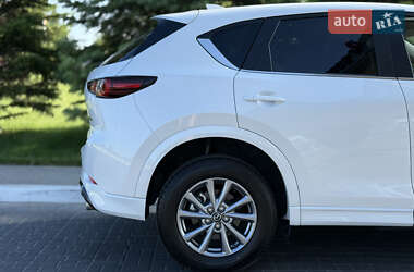 Позашляховик / Кросовер Mazda CX-5 2023 в 