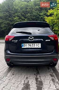 Внедорожник / Кроссовер Mazda CX-5 2016 в 