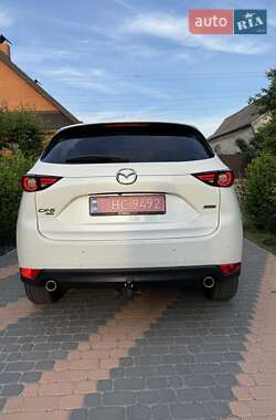 Позашляховик / Кросовер Mazda CX-5 2017 в 
