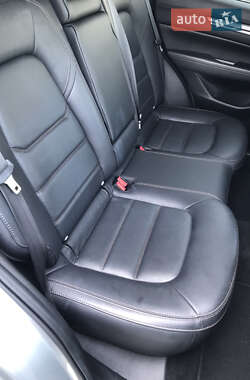 Внедорожник / Кроссовер Mazda CX-5 2018 в 