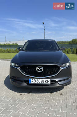 Внедорожник / Кроссовер Mazda CX-5 2018 в 