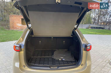 Внедорожник / Кроссовер Mazda CX-5 2023 в 