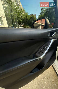 Внедорожник / Кроссовер Mazda CX-5 2013 в 