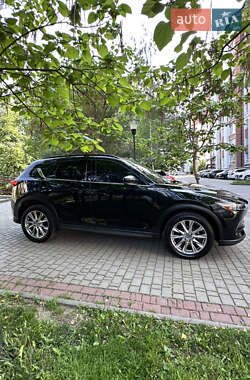 Внедорожник / Кроссовер Mazda CX-5 2020 в 