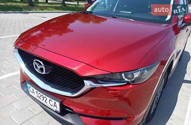 Внедорожник / Кроссовер Mazda CX-5 2017 в 