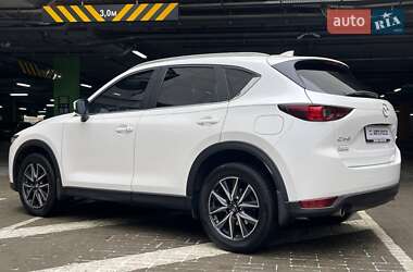Внедорожник / Кроссовер Mazda CX-5 2018 в 