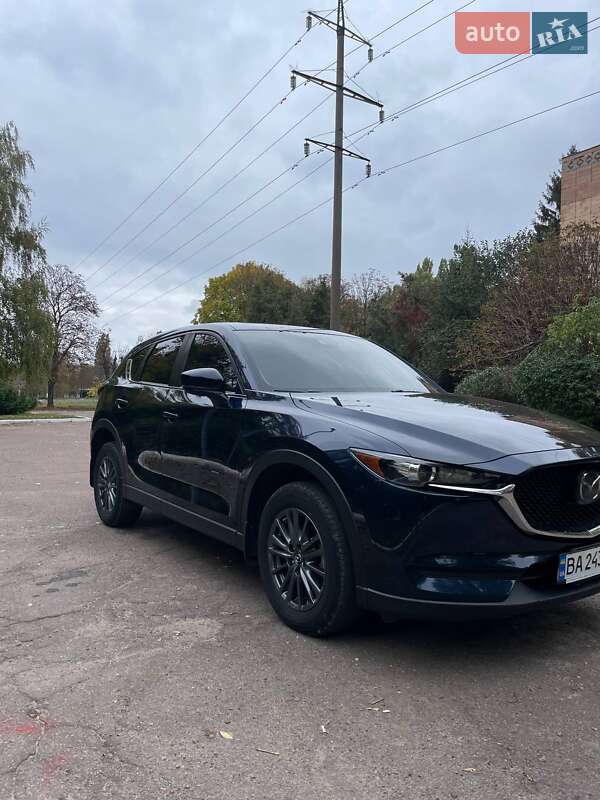 Позашляховик / Кросовер Mazda CX-5 2019 в 