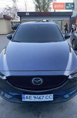Позашляховик / Кросовер Mazda CX-5 2018 в 
