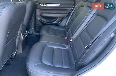 Внедорожник / Кроссовер Mazda CX-5 2017 в 