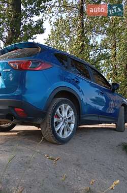 Позашляховик / Кросовер Mazda CX-5 2012 в 