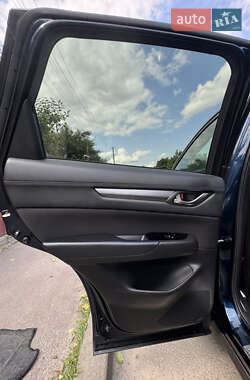 Внедорожник / Кроссовер Mazda CX-5 2018 в 