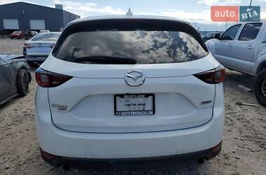 Внедорожник / Кроссовер Mazda CX-5 2017 в 