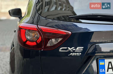 Внедорожник / Кроссовер Mazda CX-5 2015 в 