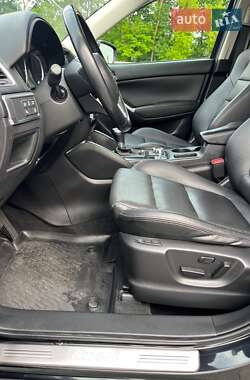 Внедорожник / Кроссовер Mazda CX-5 2015 в 