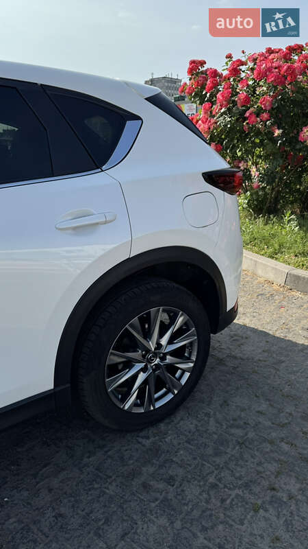 Внедорожник / Кроссовер Mazda CX-5 2017 в Полтаве фото 6 Внедорожник / Кроссовер Mazda CX-5 2017 в Полтаве