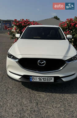 Внедорожник / Кроссовер Mazda CX-5 2017 в 