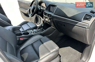 Внедорожник / Кроссовер Mazda CX-5 2017 в 