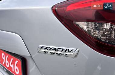 Внедорожник / Кроссовер Mazda CX-5 2015 в 
