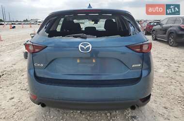 Внедорожник / Кроссовер Mazda CX-5 2018 в 