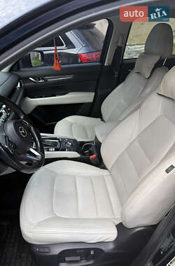 Внедорожник / Кроссовер Mazda CX-5 2018 в 