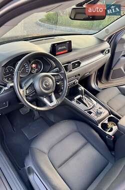 Внедорожник / Кроссовер Mazda CX-5 2018 в 