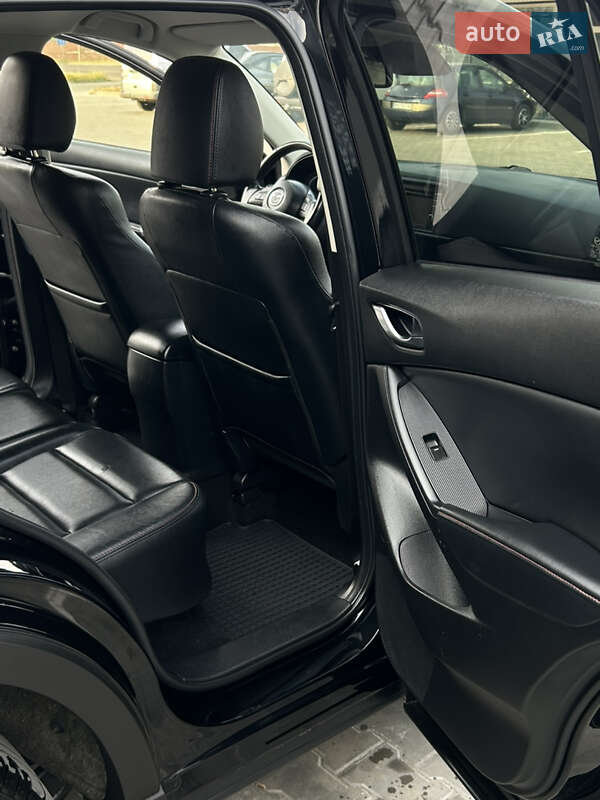 Внедорожник / Кроссовер Mazda CX-5 2014 в Вознесенске